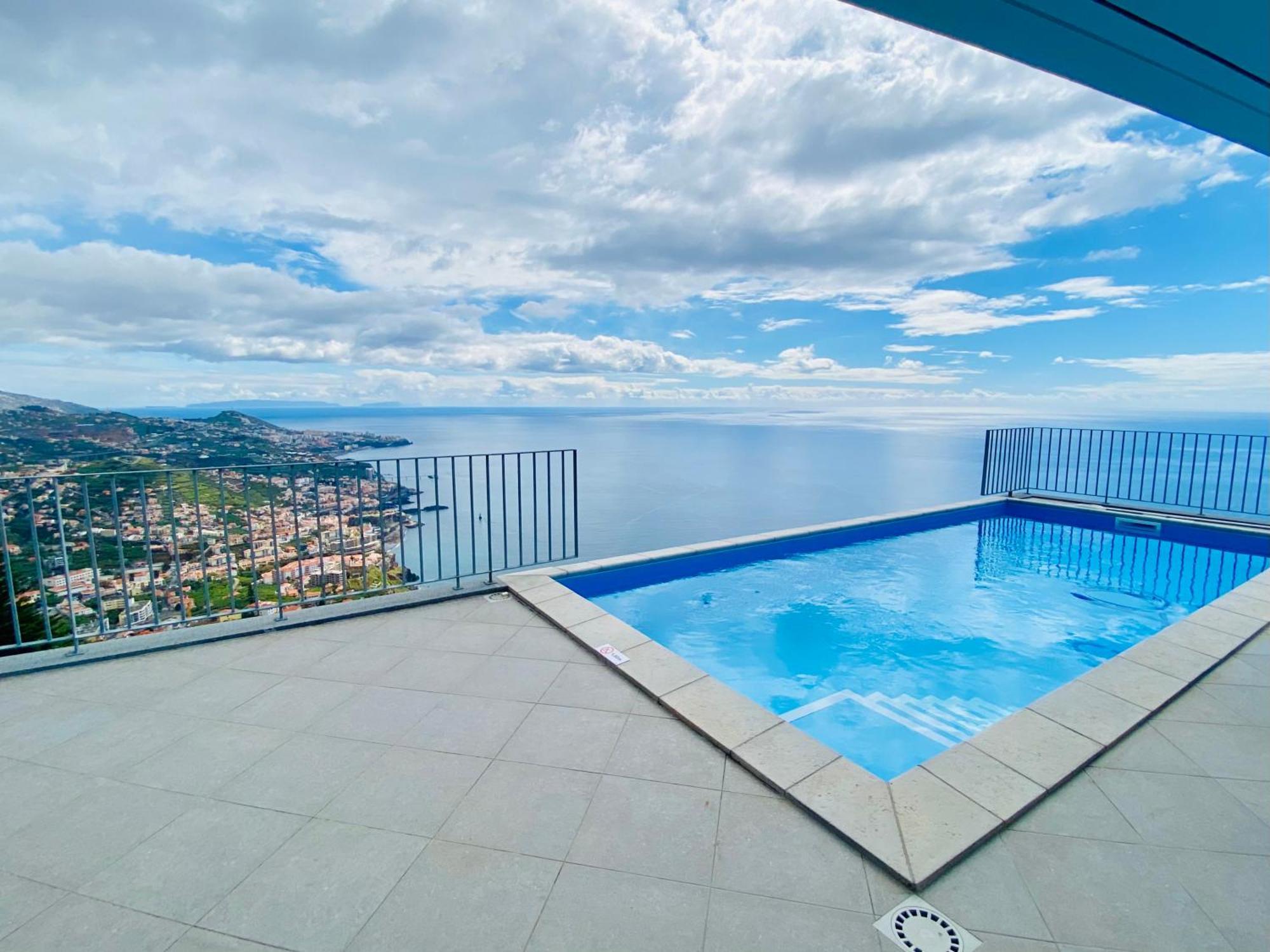 Villa Peak A Boo Private Heated Pool And Private Parking Câmara de Lobos Exterior foto